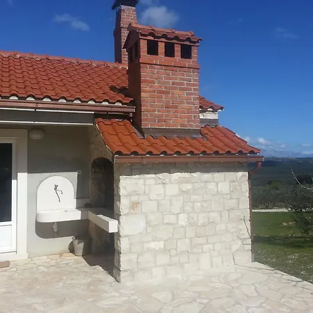 Holiday home Holiday Pipo Pucisca